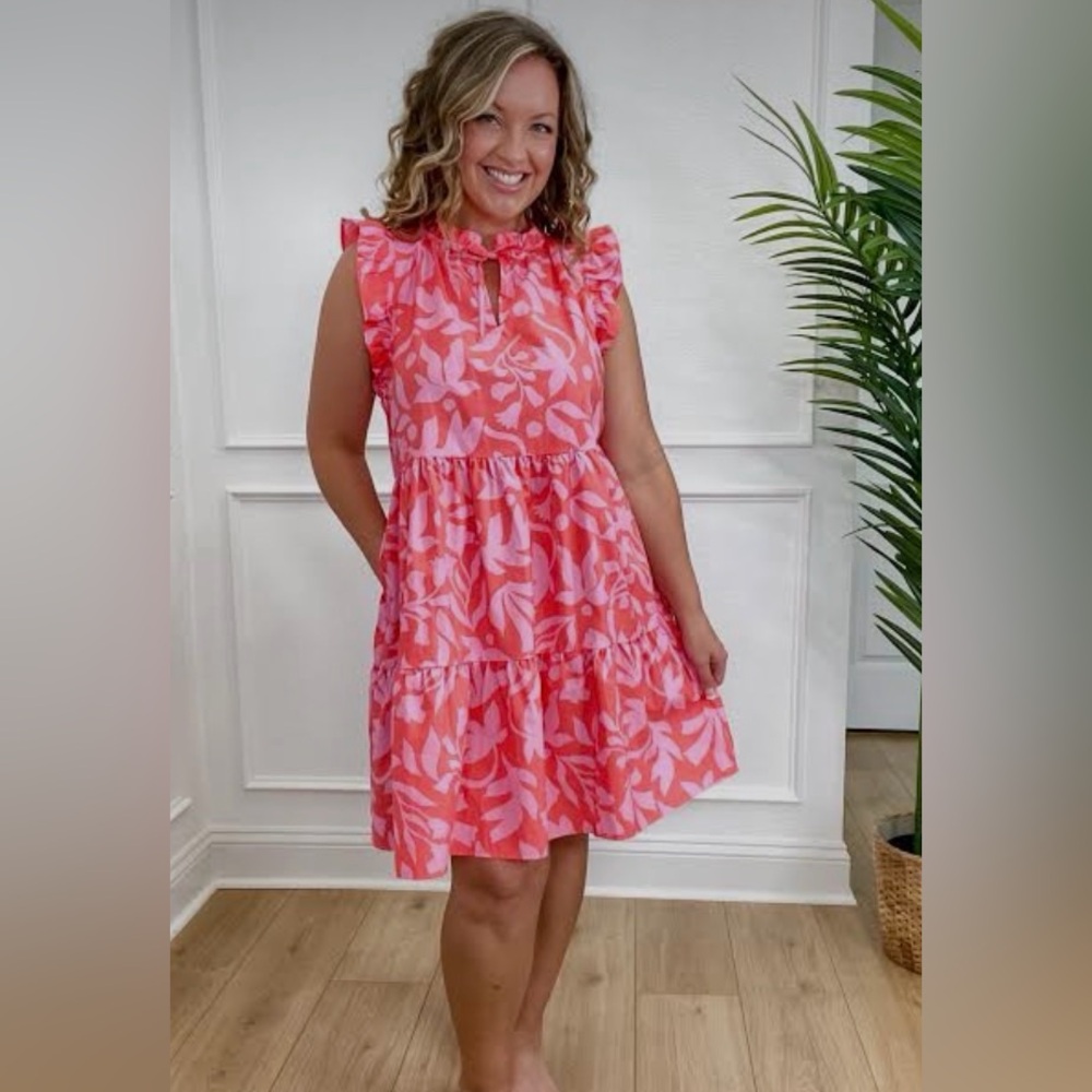 Time & Tru Women’s Coral Pink Floral Tiered Fit & Flare Casual Dress. Size XXL.